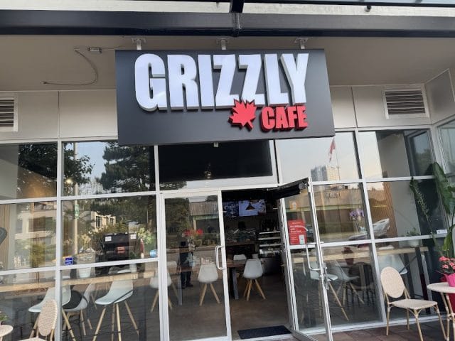 Grizzly Cafe